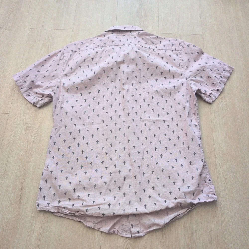 Banana Republic Men Large Slim Cactus Print Short Sleeve Button Down Shirt Pink